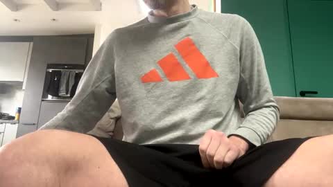 Niko online show from April 11, 2026, 8:18 am