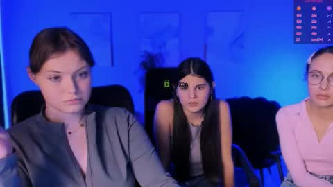 Little Niko  Help me reach my goals online show from November 23, 2025, 9:14 pm