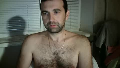 nikolas_vaz online show from December 1, 2024, 9:04 pm