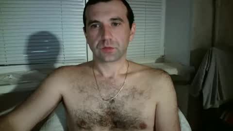 nikolas_vaz online show from December 4, 2024, 10:41 pm