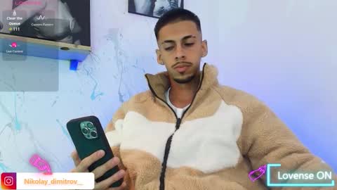 Snapshot of nikolay_dimitrov chatting on November 22, 2025, 6:56 am online show from November 22, 2025, 6:56 am