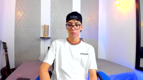    online show from February 3, 2025, 4:04 am