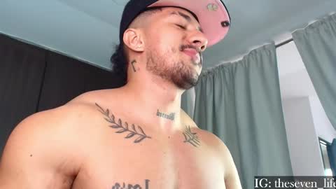 Snapshot of nikolaylisin chatting on May 2, 2026, 2:11 pm Niko online show from May 2, 2026, 2:11 pm