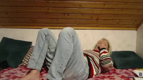 Nikole1 online show from January 31, 2025, 5:10 pm