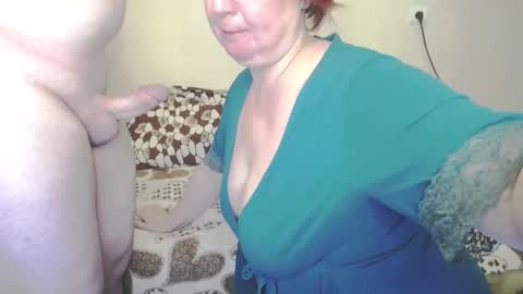 Snapshot of nikolettared chatting on December 15, 2024, 2:05 pm Nikoletta online show from December 15, 2024, 2:05 pm