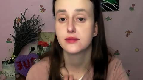 Nikolleta online show from November 12, 2025, 10:04 am