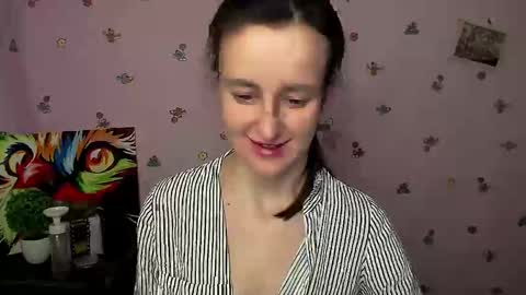 Nikolleta online show from December 23, 2025, 10:13 am