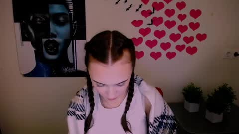 Snapshot of nikonara_ chatting on December 12, 2024, 3:37 pm nikonara_ online show from December 12, 2024, 3:37 pm