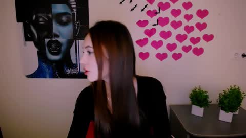 Snapshot of nikonara_ chatting on December 21, 2024, 2:04 pm nikonara_ online show from December 21, 2024, 2:04 pm