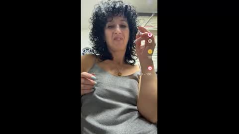 Snapshot of nikpassion123 chatting on November 3, 2025, 7:59 pm nikol online show from November 3, 2025, 7:59 pm