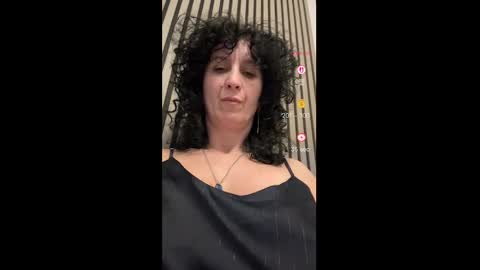 nikol online show from April 10, 2026, 7:07 pm