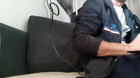 niksdick2121 online show from March 22, 2026, 7:23 am