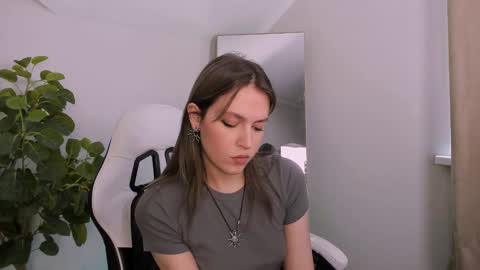 Veronica online show from January 26, 2025, 8:57 am