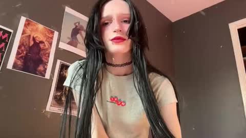 Snapshot of niky_long chatting on April 13, 2026, 3:06 pm Niky online show from April 13, 2026, 3:06 pm