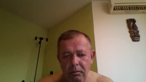 Snapshot of nikyo419 chatting on February 4, 2026, 6:08 am nikyo419 online show from February 4, 2026, 6:08 am