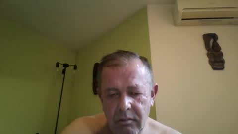 Snapshot of nikyo419 chatting on February 11, 2026, 5:56 am nikyo419 online show from February 11, 2026, 5:56 am