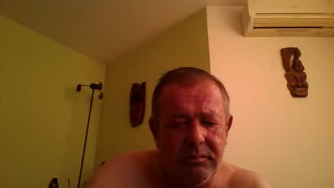 nikyo419 online show from April 10, 2026, 7:13 am