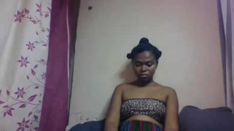 nilah online show from October 17, 2025, 12:08 pm