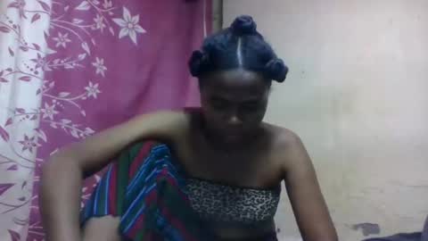 nilah online show from November 3, 2025, 8:48 am