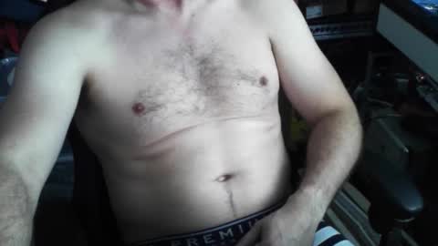 nillis online show from November 4, 2025, 11:42 am