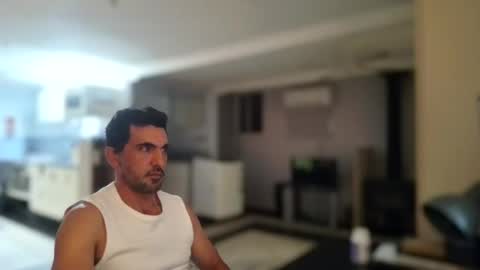 nilonilonilo1 online show from June 19, 2026, 9:57 am