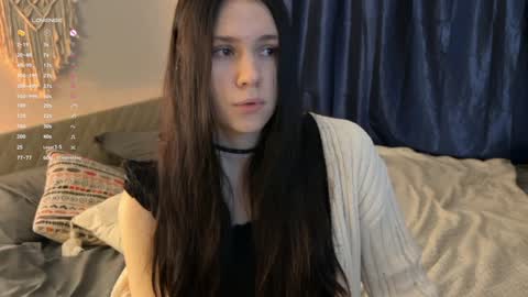 Snapshot of nimfaheart chatting on December 8, 2024, 1:14 pm Jennet online show from December 8, 2024, 1:14 pm