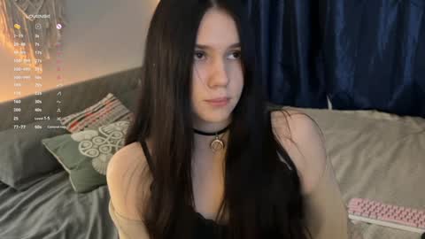Snapshot of nimfaheart chatting on December 9, 2024, 3:44 pm Jennet online show from December 9, 2024, 3:44 pm