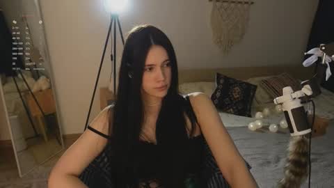 Jennet online show from February 13, 2026, 7:10 pm