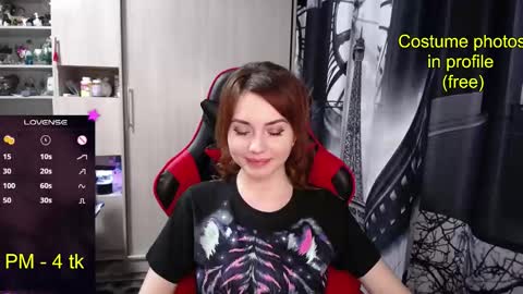 Nimfeya online show from November 24, 2025, 7:02 pm