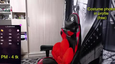 Snapshot of nimfeya chatting on February 25, 2026, 7:40 am Nimfeya online show from February 25, 2026, 7:40 am