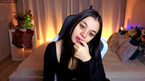 Ketrin online show from December 23, 2025, 2:31 am