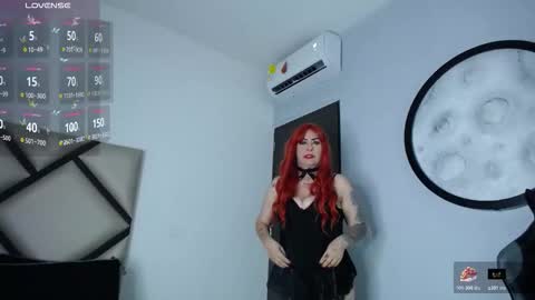 nina_foxx02 online show from December 5, 2025, 8:27 pm