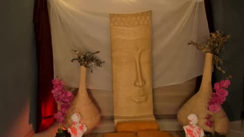 Nina online show from October 30, 2025, 4:36 am