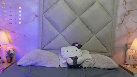 NINA BRAVU online show from April 4, 2026, 4:04 pm