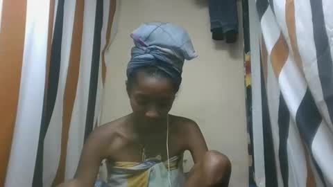 ninaeaa online show from December 20, 2025, 8:27 pm