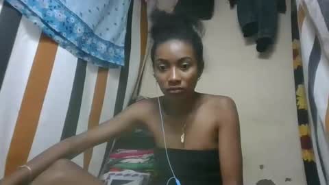 ninaeaa online show from February 5, 2026, 8:46 pm