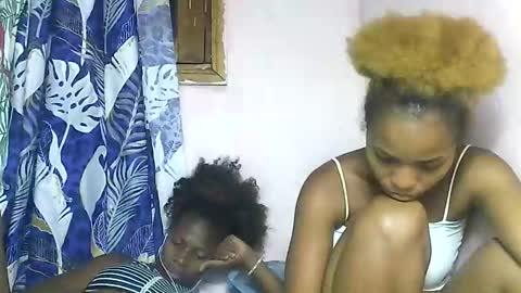 Snapshot of ninah9794 chatting on November 30, 2025, 8:35 pm Ninah9794 online show from November 30, 2025, 8:35 pm