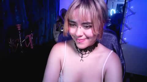 Snapshot of ninamon206063 chatting on September 24, 2025, 9:51 pm NIina Mon online show from September 24, 2025, 9:51 pm