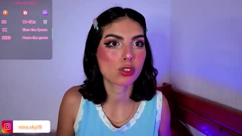 Snapshot of ninasky19 chatting on February 5, 2026, 5:01 am ninasky19 online show from February 5, 2026, 5:01 am