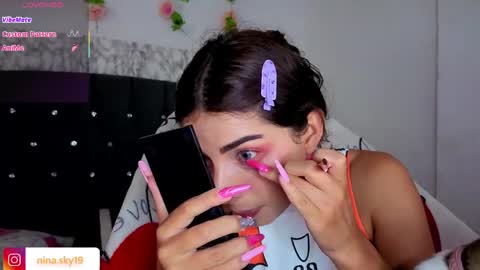 ninasky19 online show from May 21, 2026, 8:49 pm