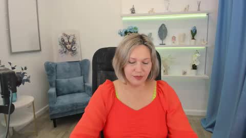 ninastarle online show from October 9, 2025, 4:32 am
