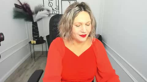 Snapshot of ninastarle chatting on November 15, 2025, 4:43 am ninastarle online show from November 15, 2025, 4:43 am