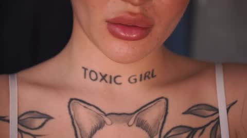 Snapshot of ninasuzuki chatting on February 1, 2026, 12:15 pm ninasuzuki online show from February 1, 2026, 12:15 pm