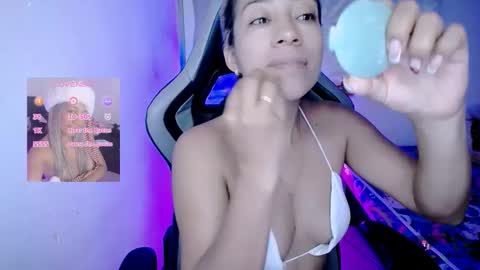 ninatinydoll1 online show from January 19, 2026, 9:57 am