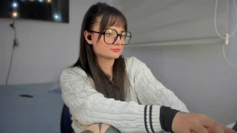 Snapshot of ninavolkov chatting on March 27, 2026, 12:16 am ninavolkov online show from March 27, 2026, 12:16 am