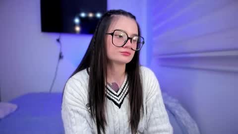 Snapshot of ninavolkov chatting on March 30, 2026, 10:44 pm ninavolkov online show from March 30, 2026, 10:44 pm