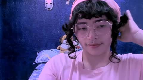 Nina online show from April 8, 2026, 12:27 pm