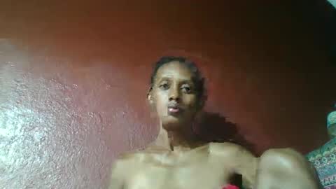 Snapshot of ninie246746 chatting on January 28, 2025, 12:54 pm ninie246746 online show from January 28, 2025, 12:54 pm