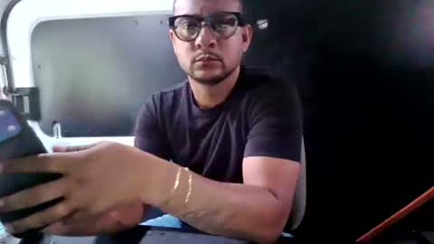 nininhaass online show from July 27, 2026, 10:17 pm