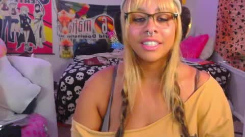 kiwi online show from May 13, 2026, 4:43 am